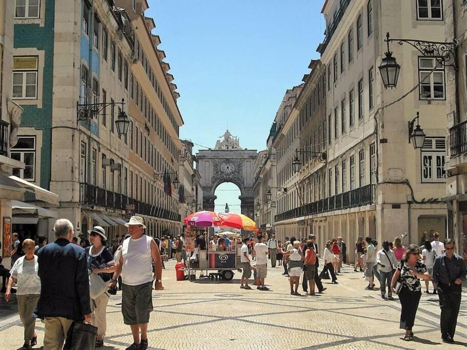 C3 Bairro Alto Cozy Romantic Loft In 18Th Century Building Lissabon Buitenkant foto