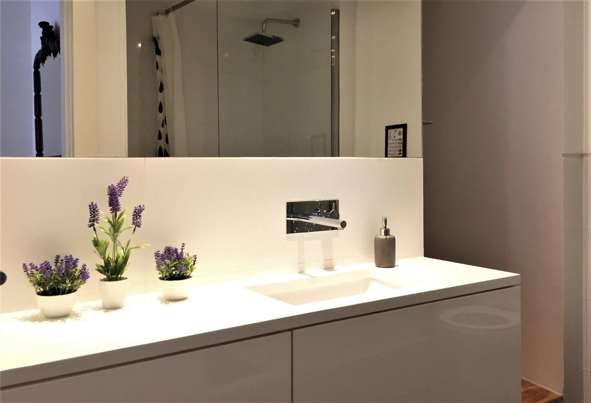 C3 Bairro Alto Cozy Romantic Loft In 18Th Century Building Lissabon Buitenkant foto